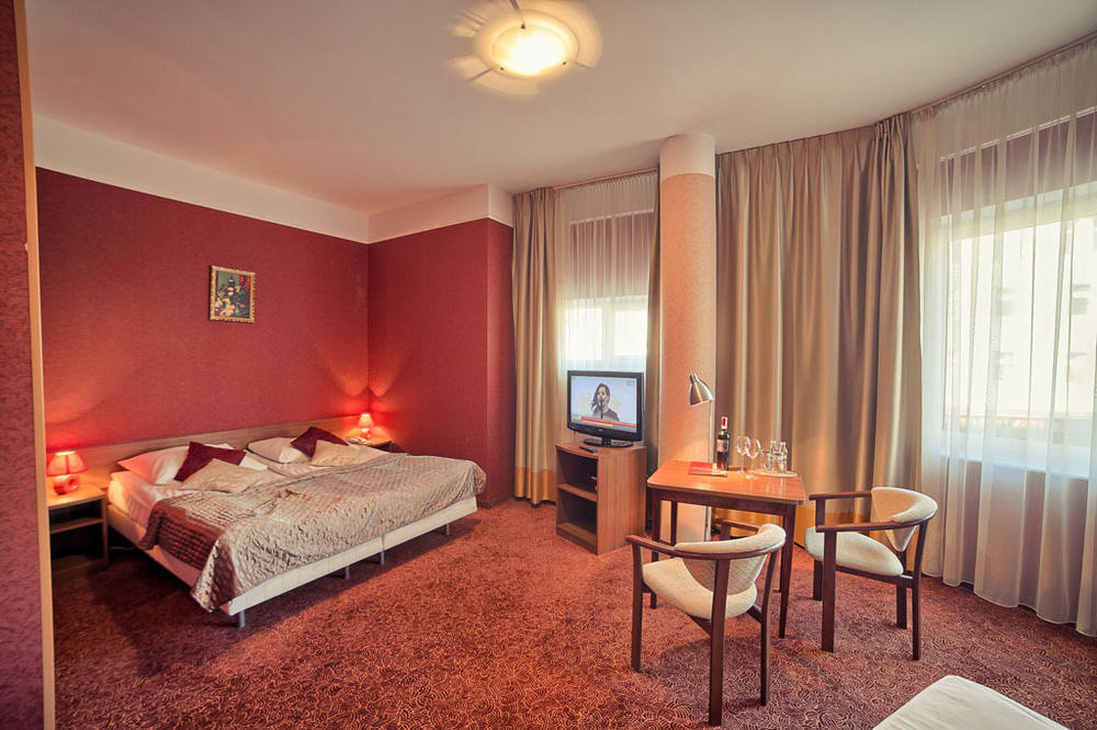 Grot Hotel Malbork Ngoại thất bức ảnh