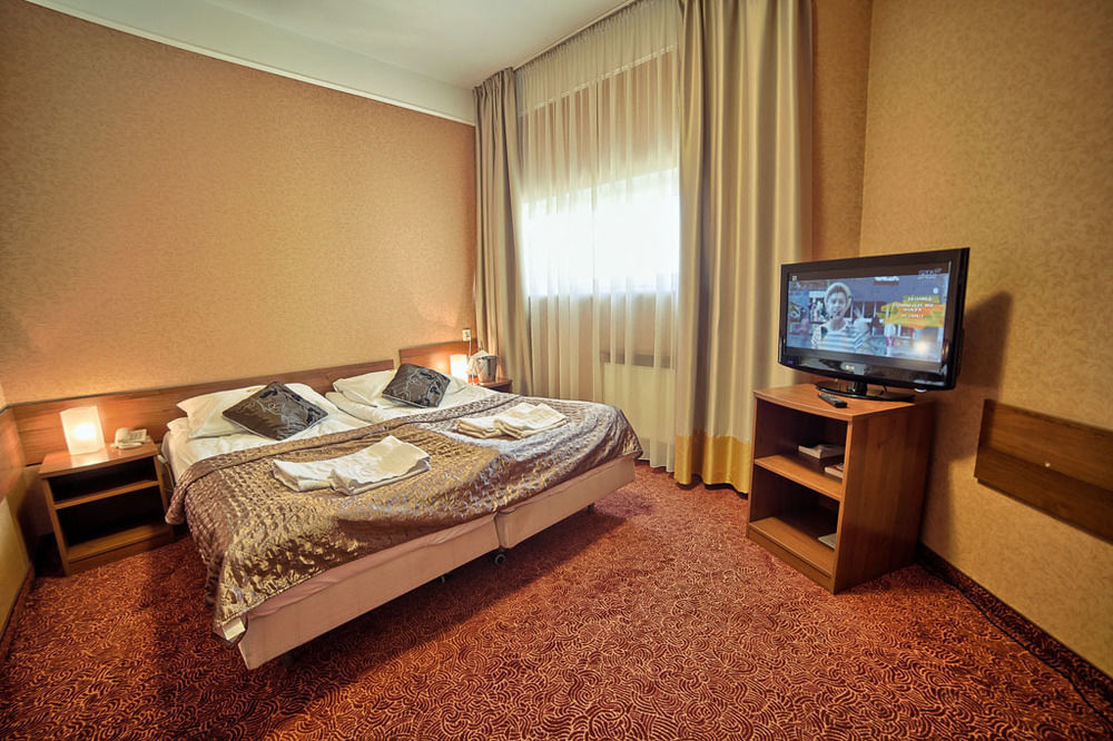 Grot Hotel Malbork Ngoại thất bức ảnh